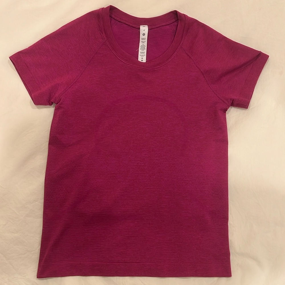 Lululemon Swiftly Tech Short Sleeve Shirt (racer length)  - dark purple/pink 4